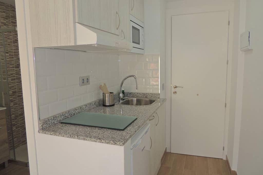 Appartamento Carihuela Palace Studio 419 Beach - Playa Torremolinos Esterno foto
